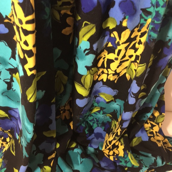 Apt 9 liberty floral dress size L halter stretch  black purple yellow green blue - Picture 5 of 11
